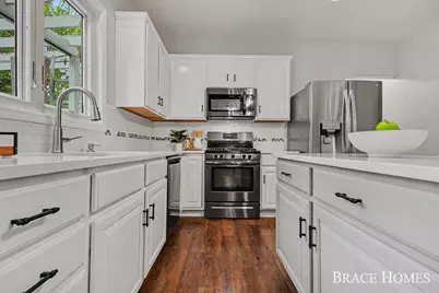 4570 Gascony Drive SE, Grand Rapids, MI 49546 - Photo 9