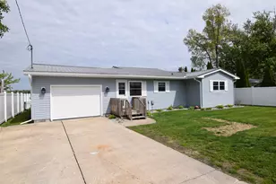 912 West Shore Rd, Bronson, MI 49028 - Photo 1