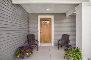 3903 Elderberry Dr, Holland, MI 49424 - Photo 5