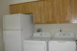 253 Brookridge Ct, Ann Arbor, MI 48103 - Photo 15