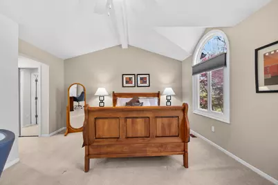 2119 Rochelle Park Drive, Rochester Hills, MI 48309 - Photo 15