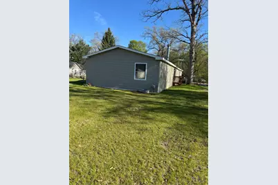 816 E James Street, White Cloud, MI 49349 - Photo 3