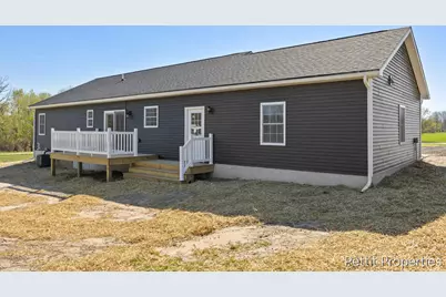 6937 Townhall Road, Sheridan, MI 48884 - Photo 23