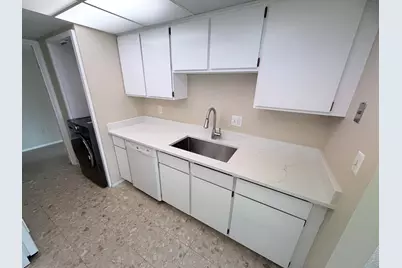 3301 Biddle Avenue, Wyandotte, MI 48192 - Photo 21
