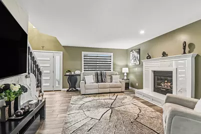 7560 Melinda Court SE, Byron Center, MI 49315 - Photo 9