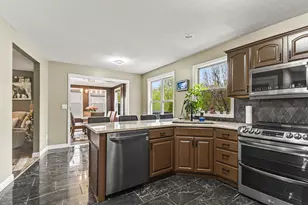 7560 Melinda Ct SE, Byron Center, MI 49315 - Photo 5