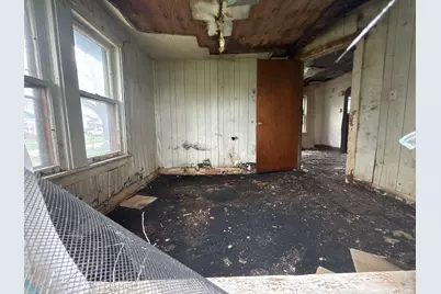 282 Chestnut Street, Benton Harbor, MI 49022 - Photo 9