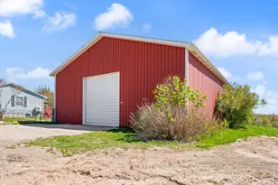 14335 21 Mile Rd, Big Rapids, MI 49307 - Photo 7