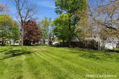326 South Haven Street, South Haven, MI 49090 - Photo 11