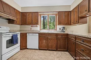 7550 Woodsy End St, Middleville, MI 49333 - Photo 13
