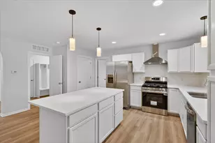 10555 68th St SE, Alto, MI 49302 - Photo 5