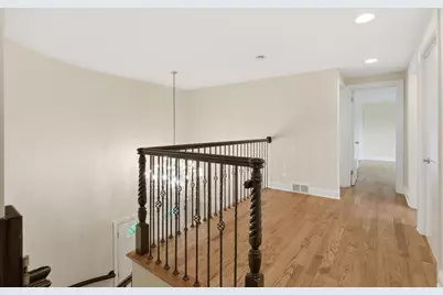 653 Perrien Place, Grosse Pointe Woods, MI 48236 - Photo 31
