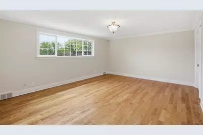 653 Perrien Place, Grosse Pointe Woods, MI 48236 - Photo 23