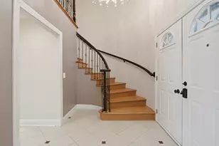 653 Perrien Pl, Grosse Pointe Woods, MI 48236 - Photo 7