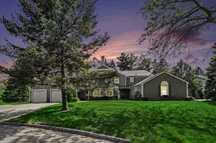 7117 Medallion Dr, Lansing, MI 48917 - Photo 19