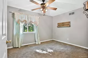 3288 Hickory Dr, Lake Orion, MI 48359 - Photo 23