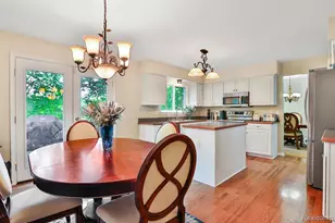 3288 Hickory Dr, Lake Orion, MI 48359 - Photo 7