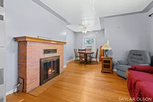 1081 Vick Rd, Norton Shores, MI 49441 - Photo 7