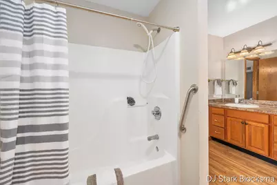 2038 Palmerton Court NE, Grand Rapids, MI 49505 - Photo 17