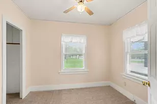 549 Avenue A, Springfield, MI 49037 - Photo 13