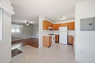 2105 Carlton Blvd, Jackson, MI 49203 - Photo 17