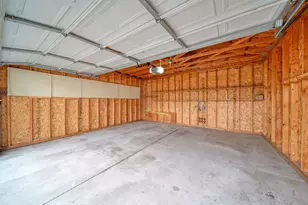 2105 Carlton Blvd, Jackson, MI 49203 - Photo 35