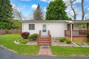 2105 Carlton Blvd, Jackson, MI 49203 - Photo 7