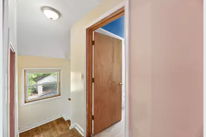 1017 McAllister Avenue, Benton Harbor, MI 49022 - Photo 15