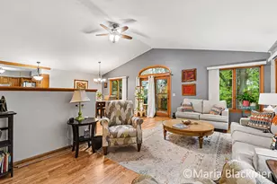 947 Southview Dr, Ionia, MI 48846 - Photo 11