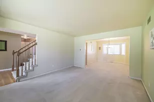 22006 Cherrywood Rd, Woodhaven, MI 48183 - Photo 5