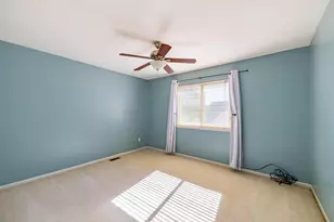 22006 Cherrywood Rd, Woodhaven, MI 48183 - Photo 23