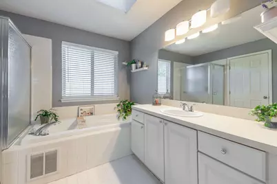 22006 Cherrywood Road, Woodhaven, MI 48183 - Photo 21