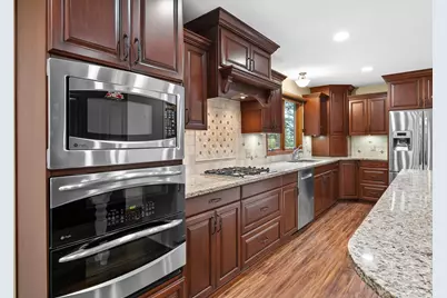 5471 Gatwick Court, Kalamazoo, MI 49009 - Photo 5
