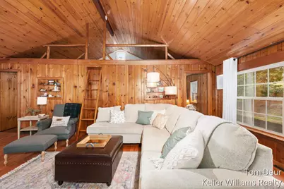 8175 S Island View Drive, Newaygo, MI 49337 - Photo 5