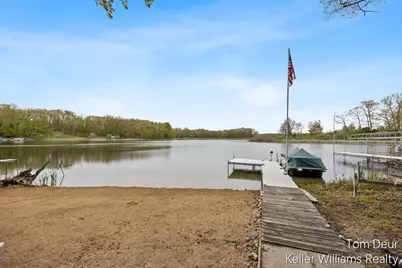 8175 S Island View Drive, Newaygo, MI 49337 - Photo 41