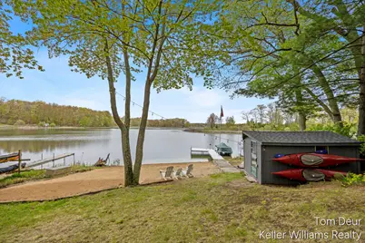 8175 S Island View Drive, Newaygo, MI 49337 - Photo 39