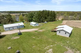 7147 6 Mile Rd, Big Rapids, MI 49307 - Photo 3