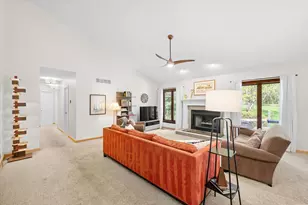 1693 Havenshire Ln, Brighton, MI 48114 - Photo 5