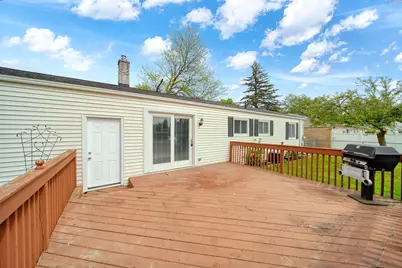 584 Birchwood Street, Jackson, MI 49203 - Photo 39