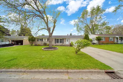 584 Birchwood Street, Jackson, MI 49203 - Photo 3