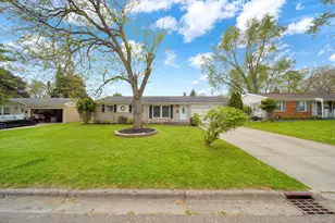 584 Birchwood St, Jackson, MI 49203 - Photo 3