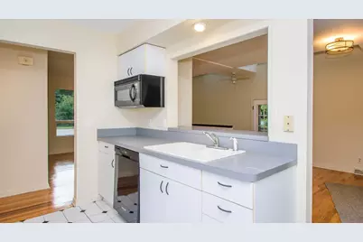 924 N Maple Road, Ann Arbor, MI 48103 - Photo 11