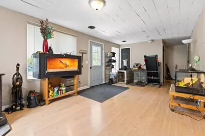 8744 Mackinaw Trail Drive, Howard City, MI 49329 - Photo 5