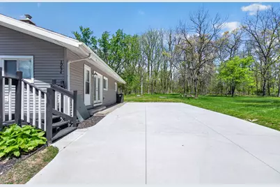 10674 Wesch Road, Brooklyn, MI 49230 - Photo 9