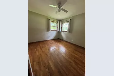 5634 W Hiawatha Lane, Stevensville, MI 49127 - Photo 13