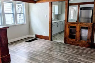 21 Charlotte St, Battle Creek, MI 49017 - Photo 5