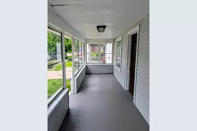 21 Charlotte Street, Battle Creek, MI 49017 - Photo 3