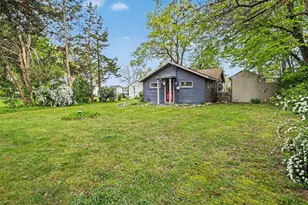 58858 River Heights Dr, Three Rivers, MI 49093 - Photo 3