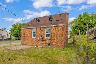 7600 Penrod St, Detroit, MI 48228 - Photo 27