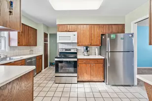 3521 Meadowcroft Ave, Kalamazoo, MI 49004 - Photo 9